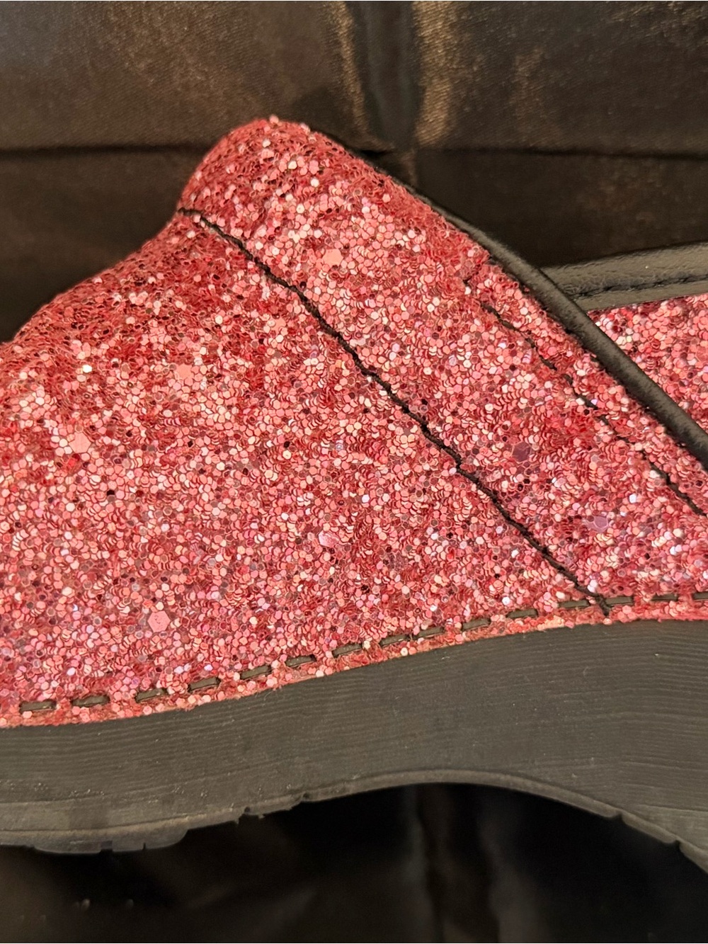 Women’s Dansko Sparkling Pink Clogs - Glitter Slip-On Shoes Size 39 - Picture 10 of 15